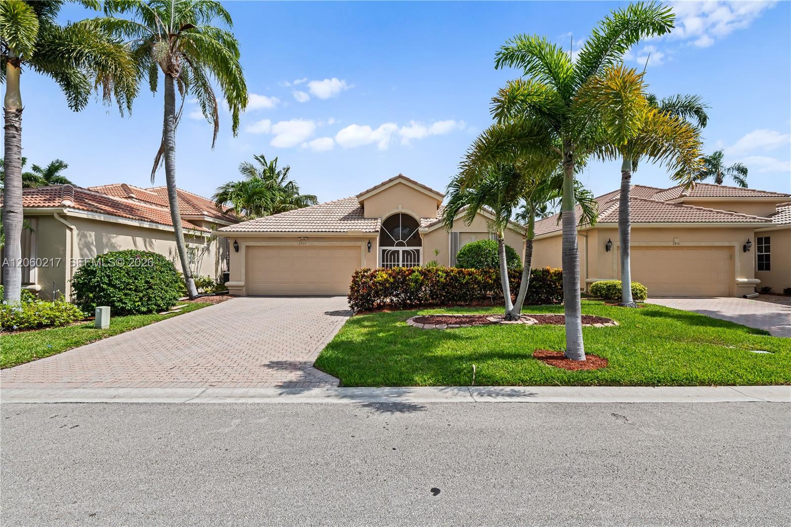 3937 Palladium Shore Drive Property Photo 1