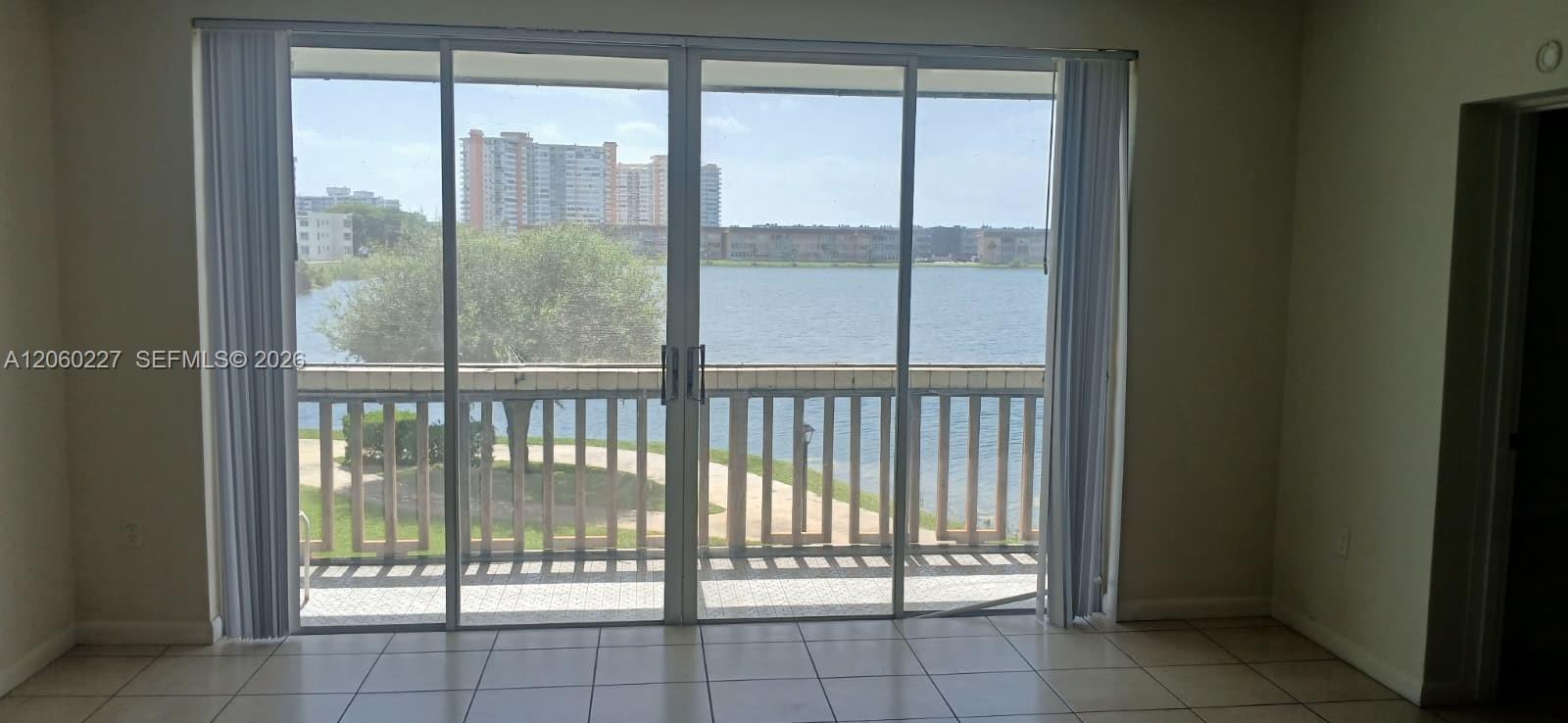 1591 NE Miami Gardens Drive 205