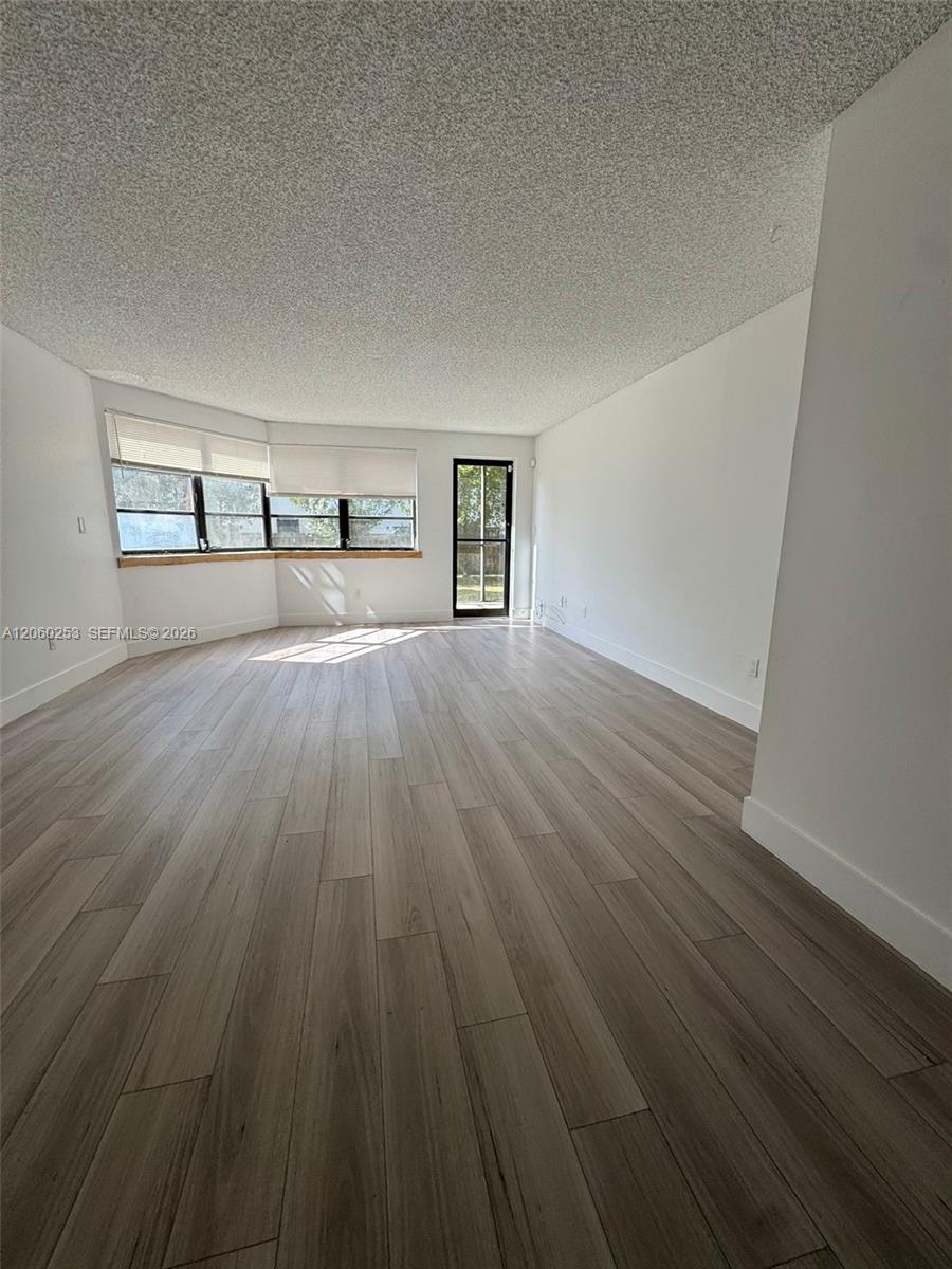 20860 San Simeon Way 108-6 Property Photo 2