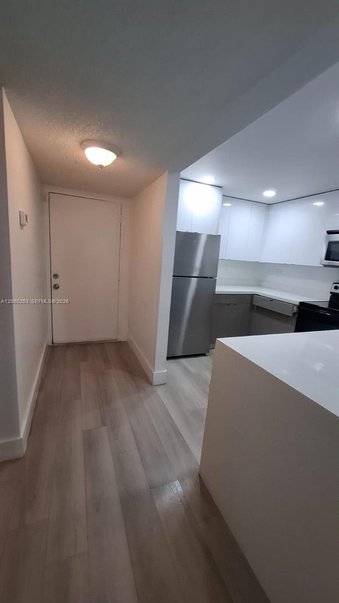 20860 San Simeon Way 108-6 Property Photo 7