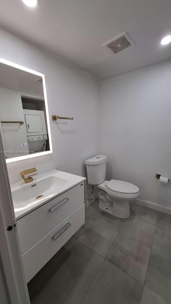 20860 San Simeon Way 108-6 Property Photo 13