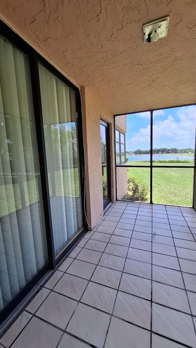 20860 San Simeon Way 108-6 Property Photo 15