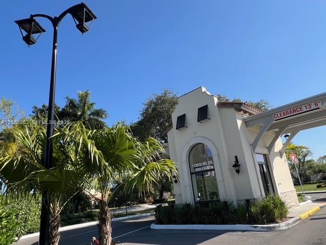 9735 Costa Del Sol Boulevard F-101 Property Photo 7