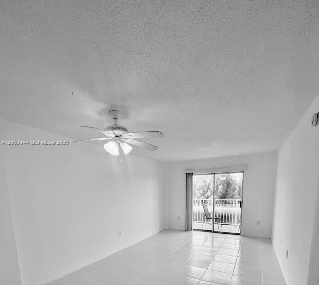 A12060344 Property Photo 5