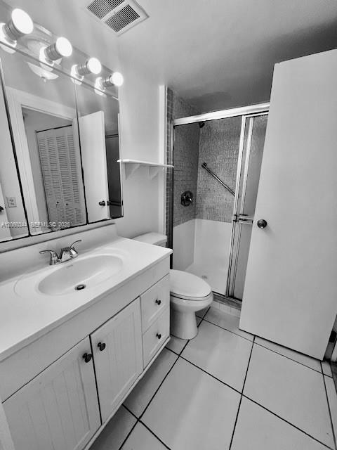 A12060344 Property Photo 31