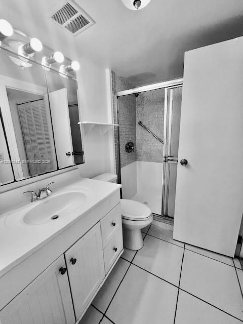 A12060344 Property Photo 33