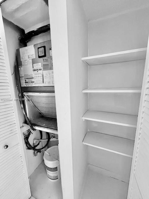 A12060344 Property Photo 35