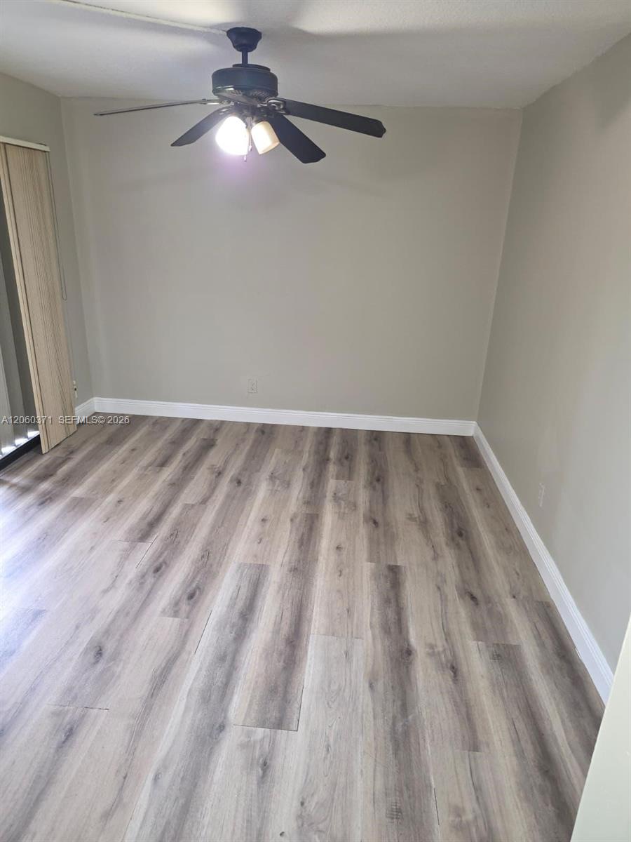 A12060371 Property Photo 6