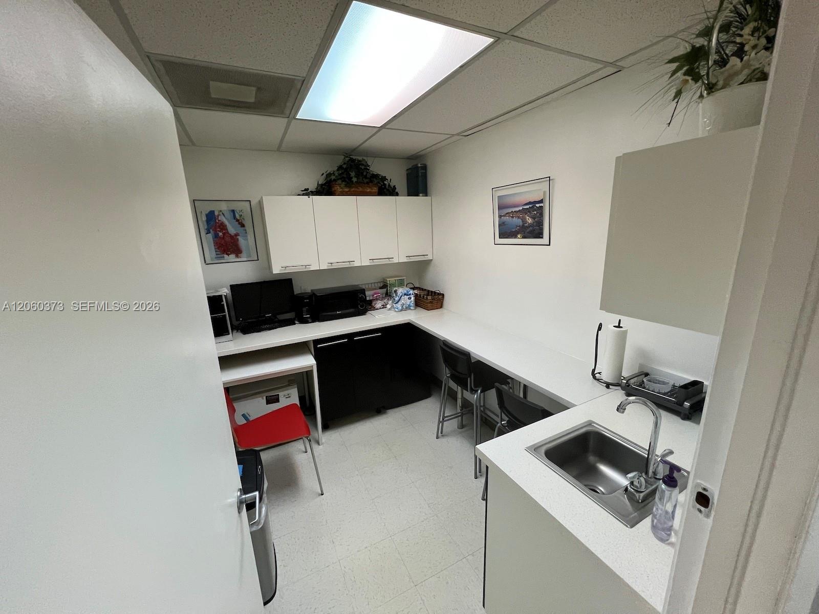 1380 Ne Miami Gardens Drive 260 Property Photo 10