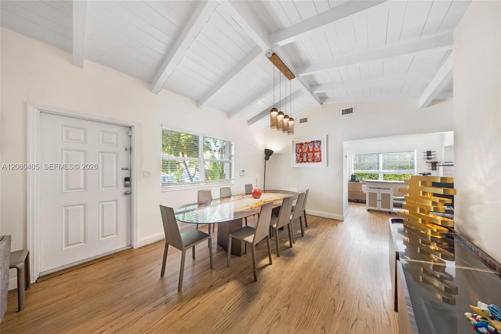 1324 Normandy Drive Property Photo 4