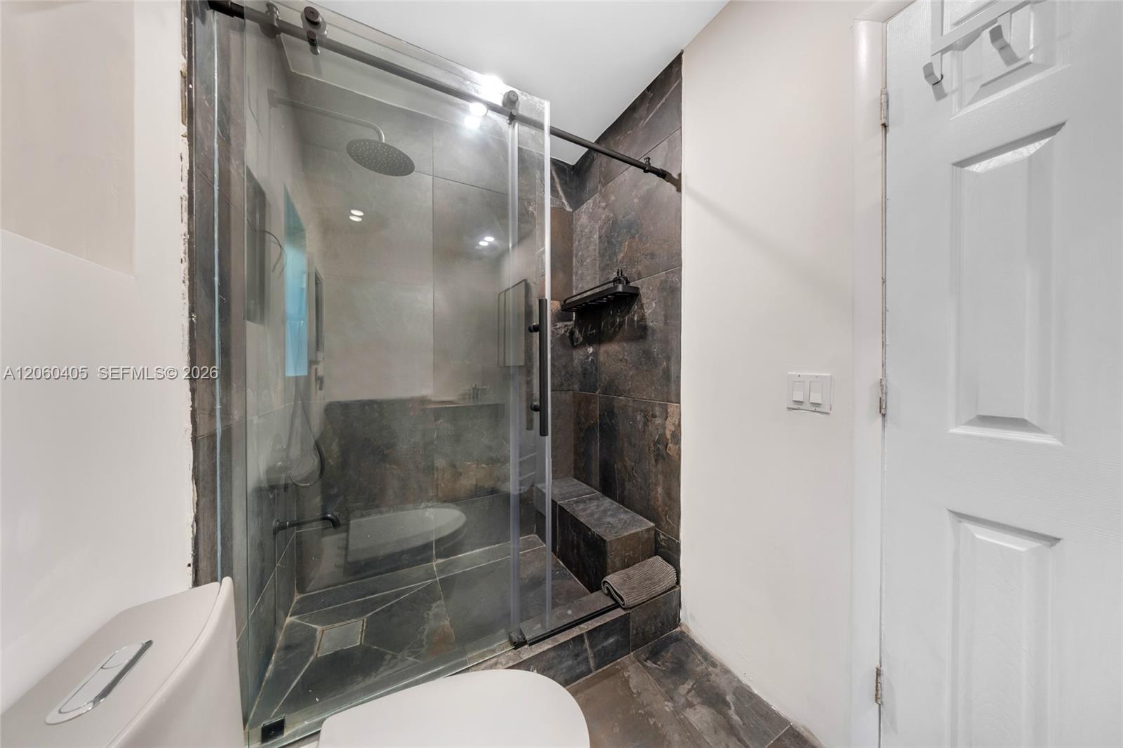 1324 Normandy Drive Property Photo 22