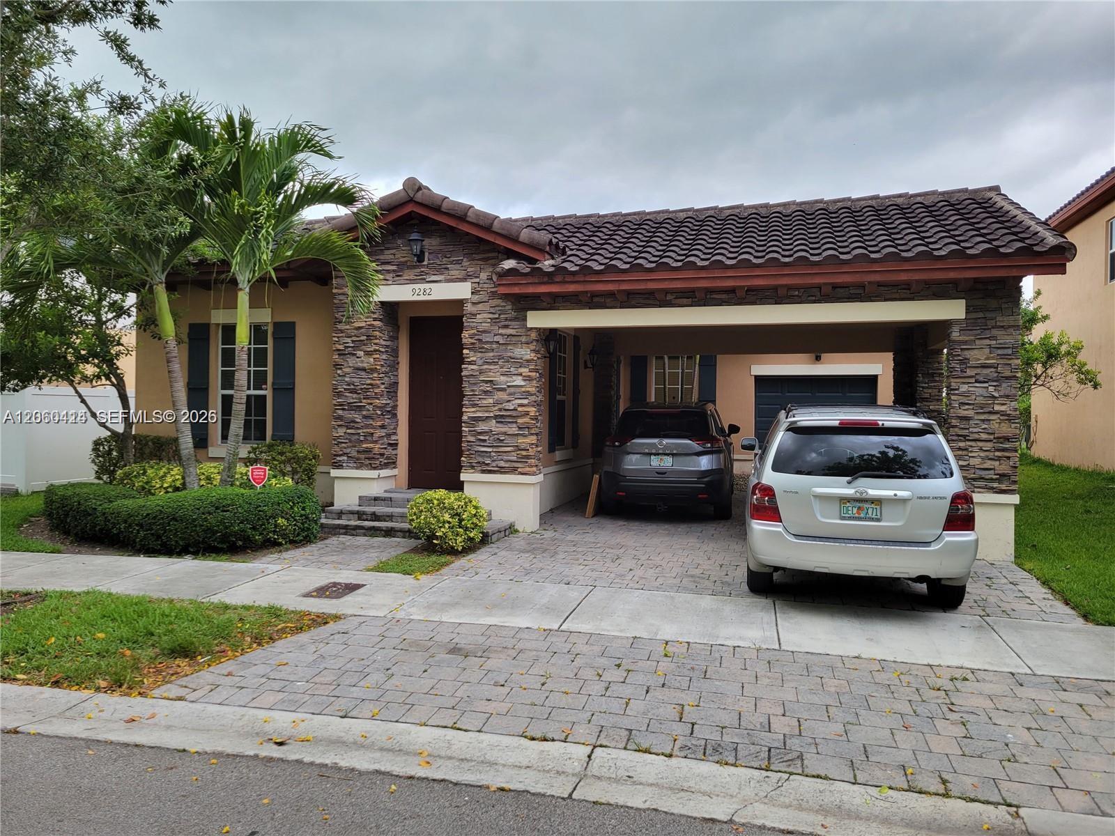 9282 SW 171st Court Property Photo 1