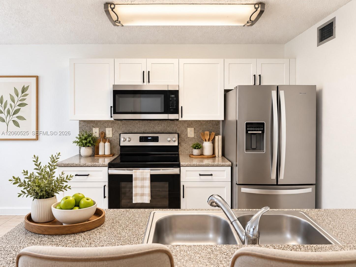 A12060525 Property Photo 9