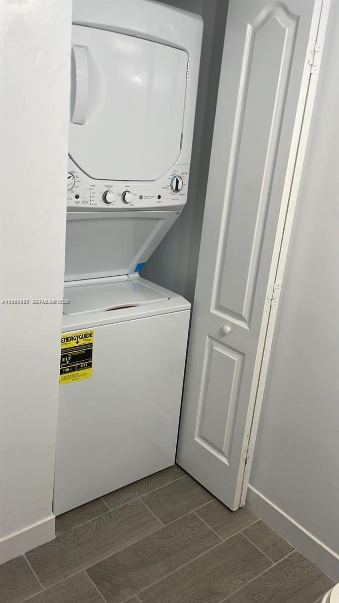 A12060525 Property Photo 20