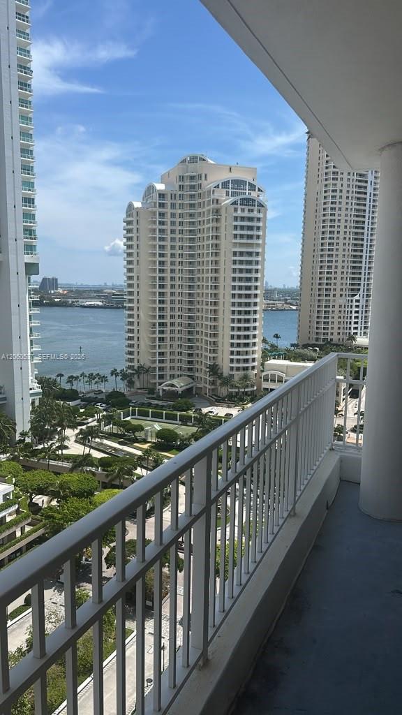 701 Brickell Key Boulevard 1808 Property Photo 19