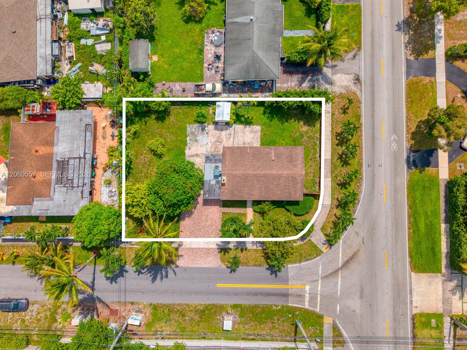 155 Nw 191st Street Property Photo 4