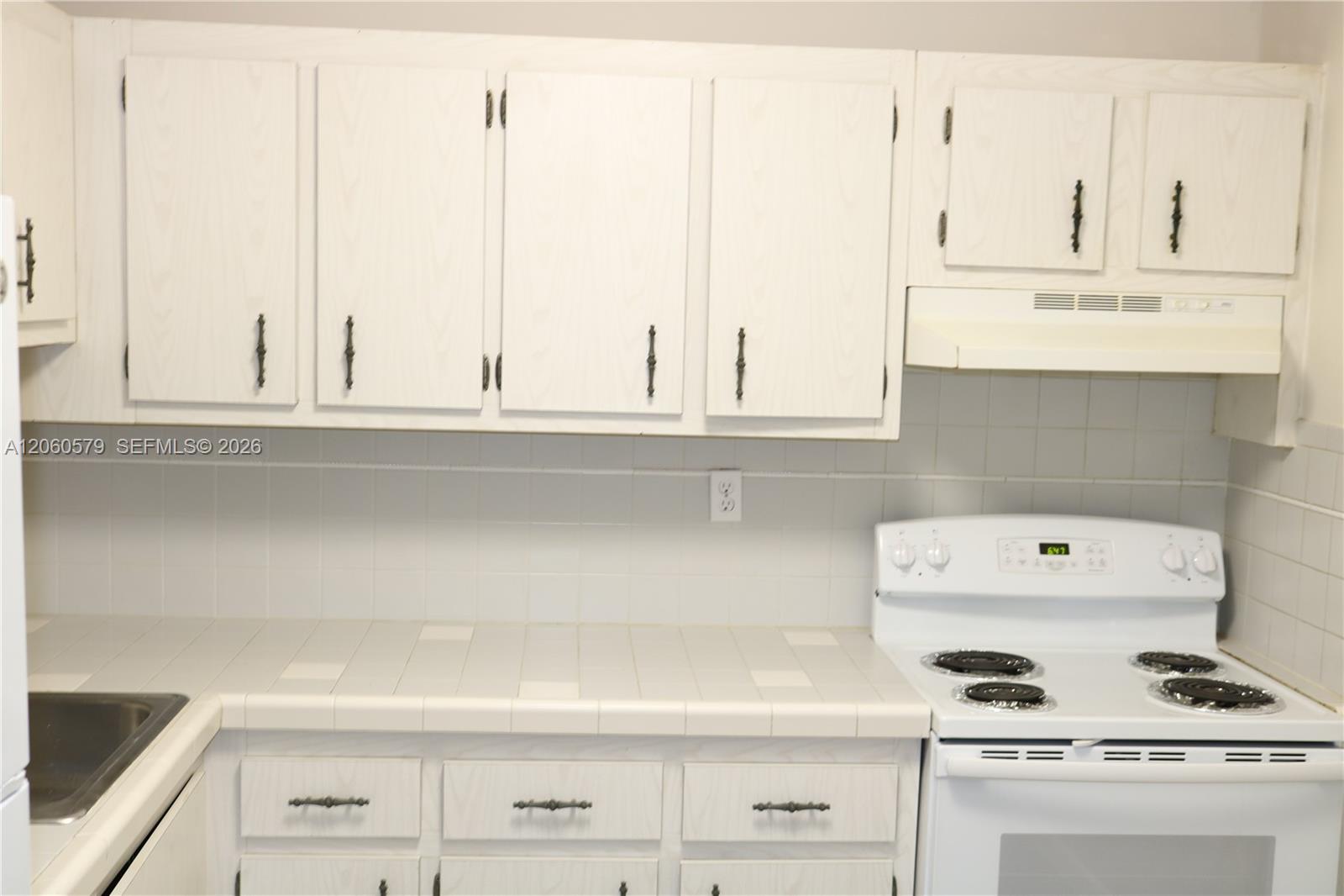 7825 Camino Real J-111 Property Photo 1