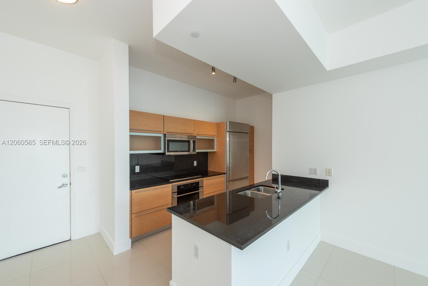 950 Brickell Bay Drive 4801 Property Photo 7