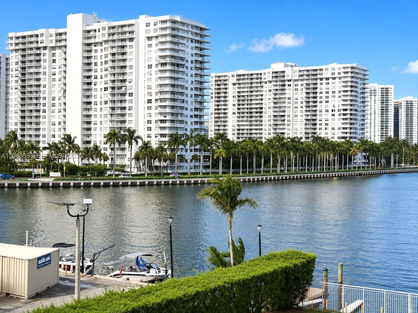 18071 Biscayne Boulevard 302 Property Photo 21