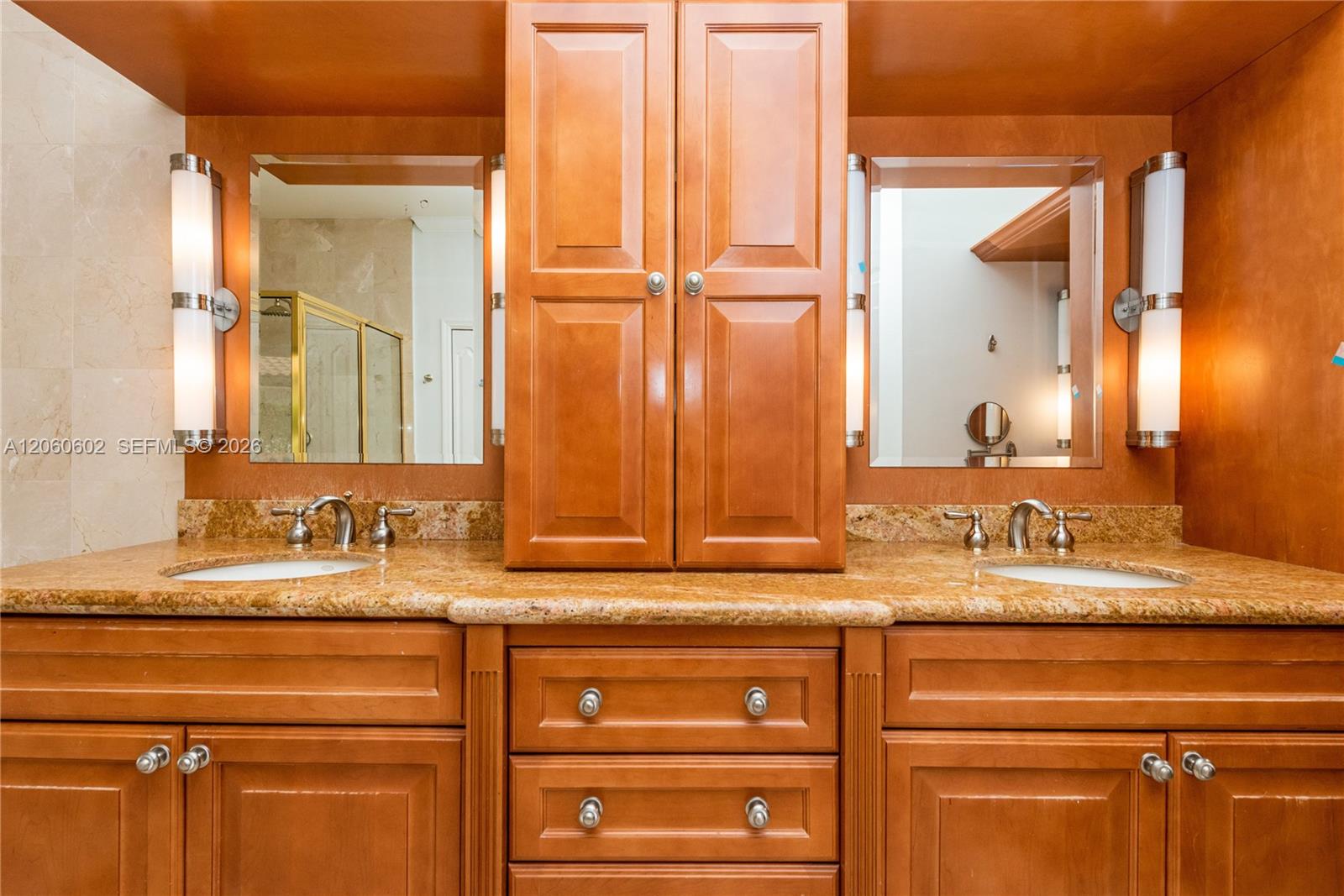 A12060602 Property Photo 51