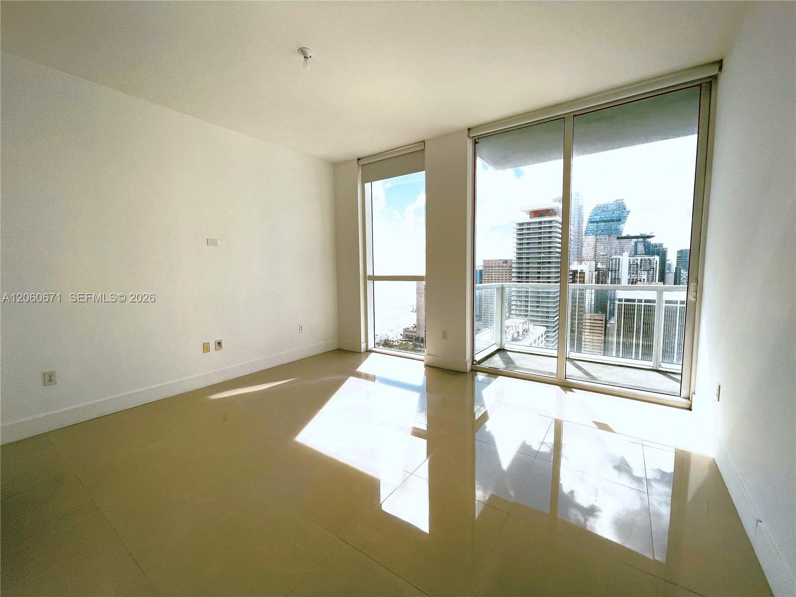 244 Biscayne Boulevard 4307 Property Photo 3