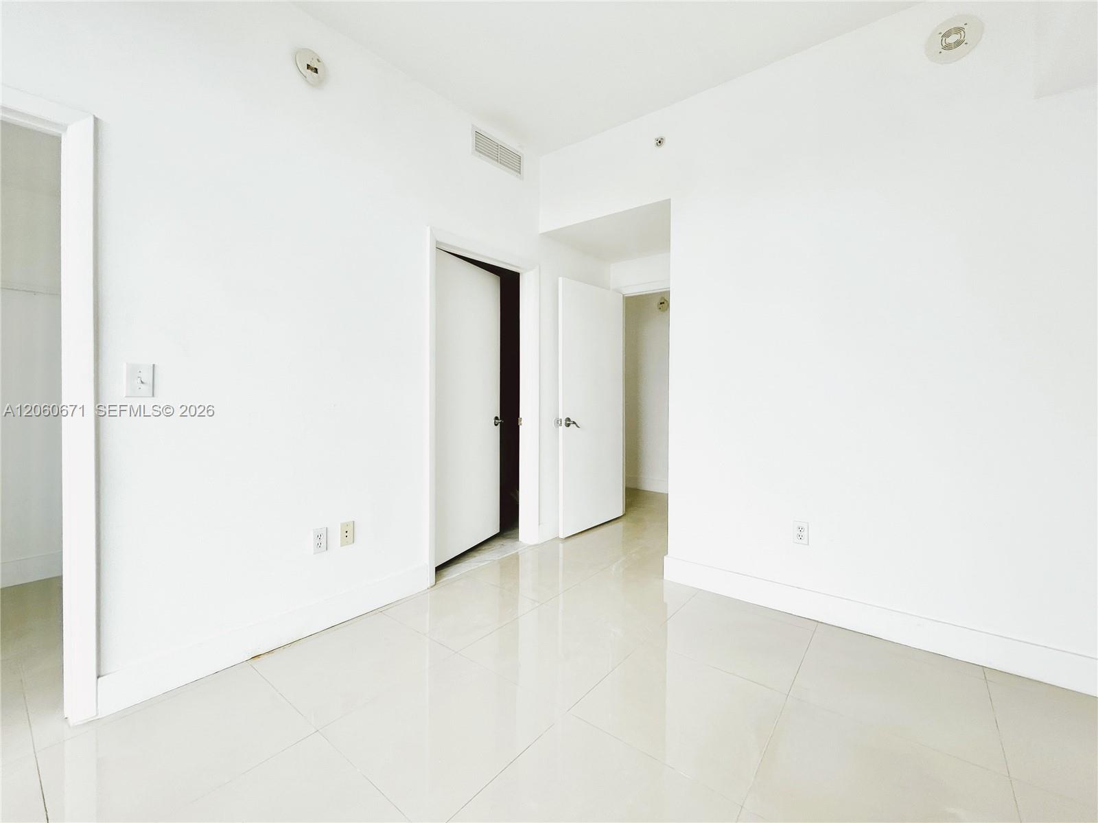 244 Biscayne Boulevard 4307 Property Photo 11