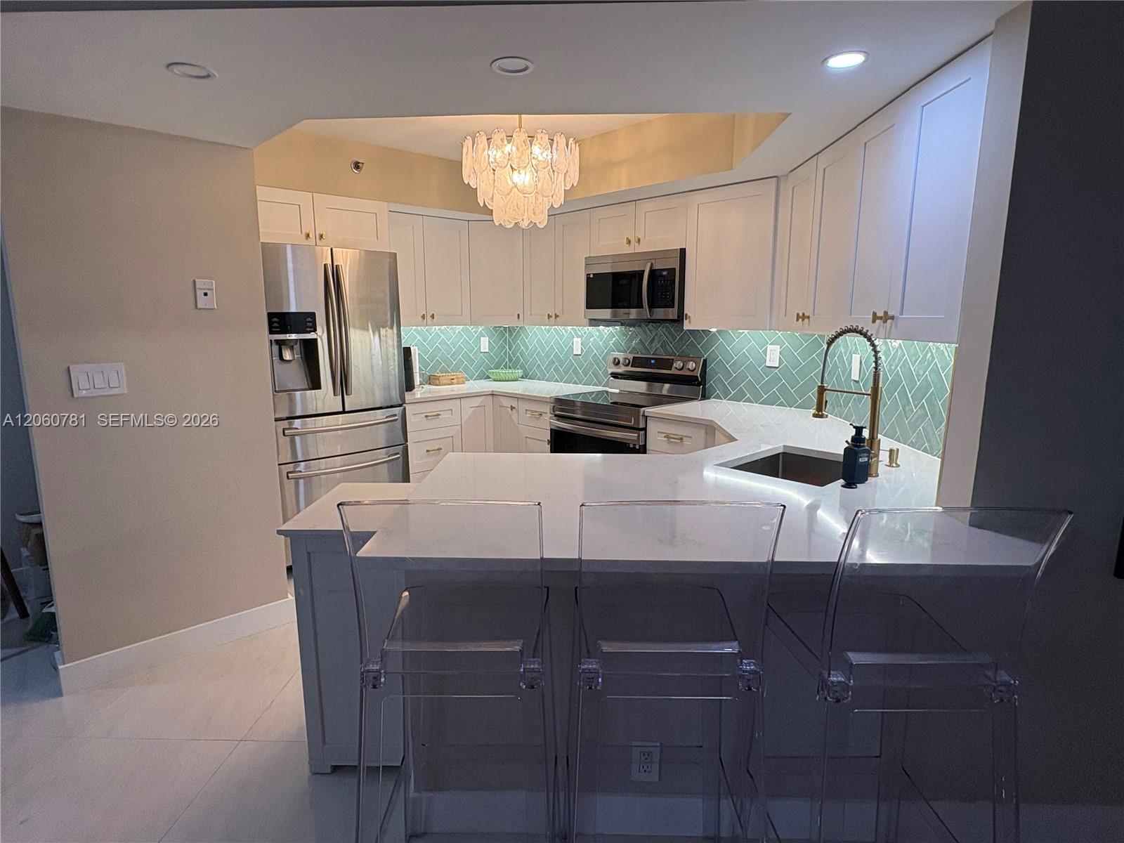 6767 Collins Avenue 1701 Property Photo 18
