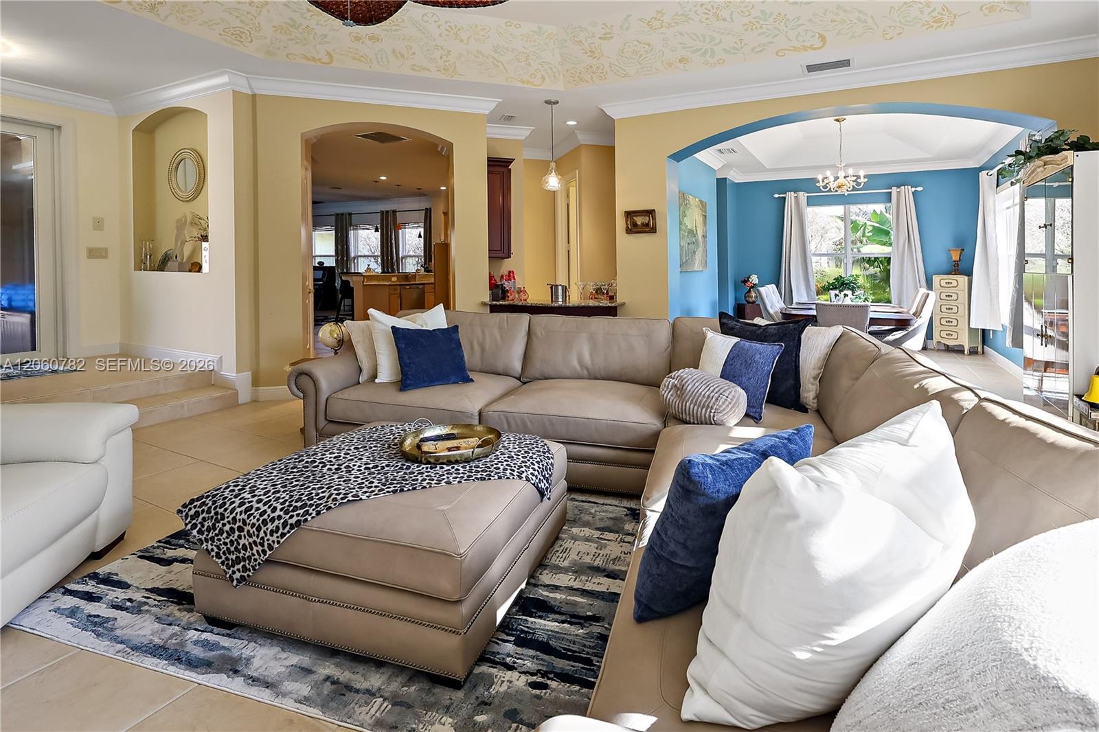 9030 Castle Harbour Circle Property Photo 12