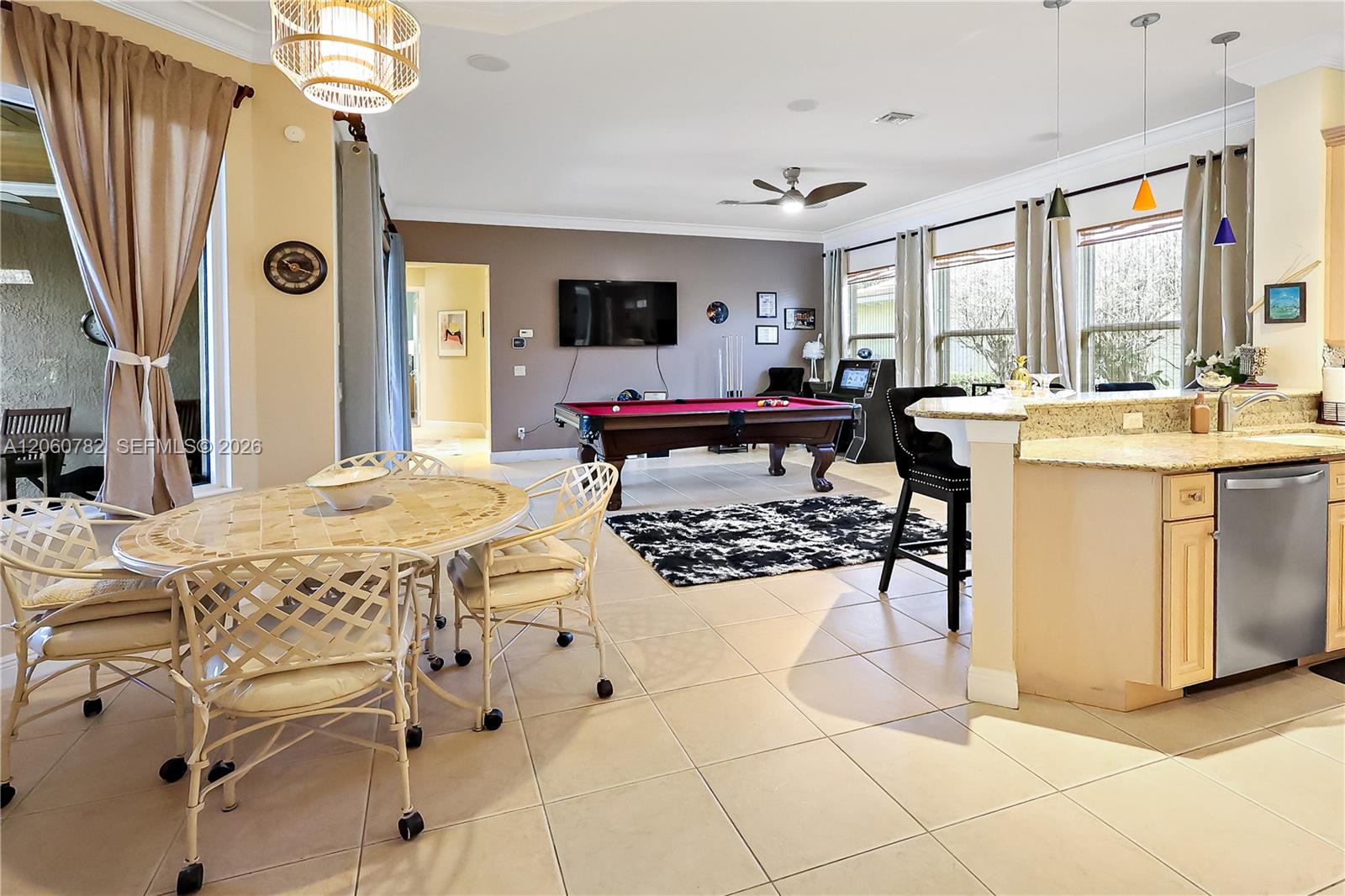 9030 Castle Harbour Circle Property Photo 27