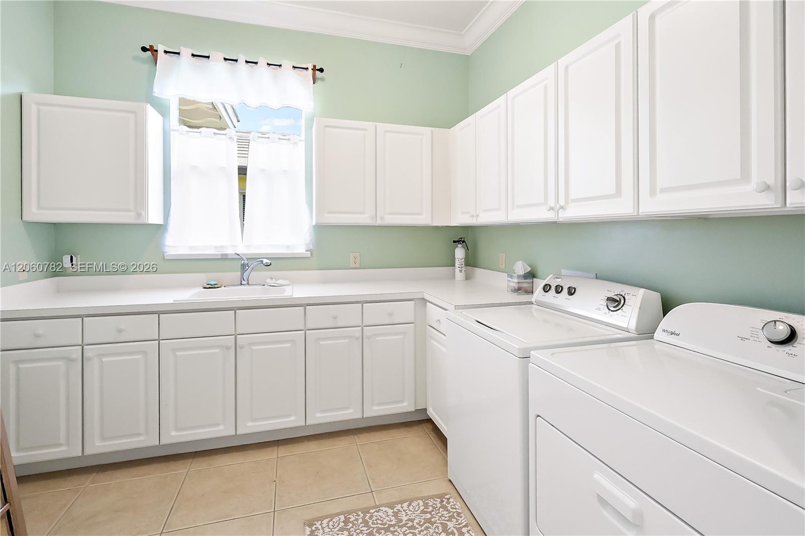 9030 Castle Harbour Circle Property Photo 37