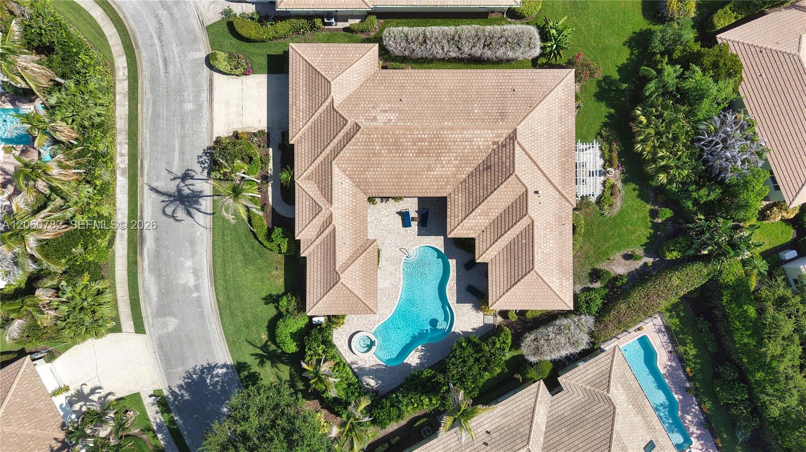 9030 Castle Harbour Circle Property Photo 44