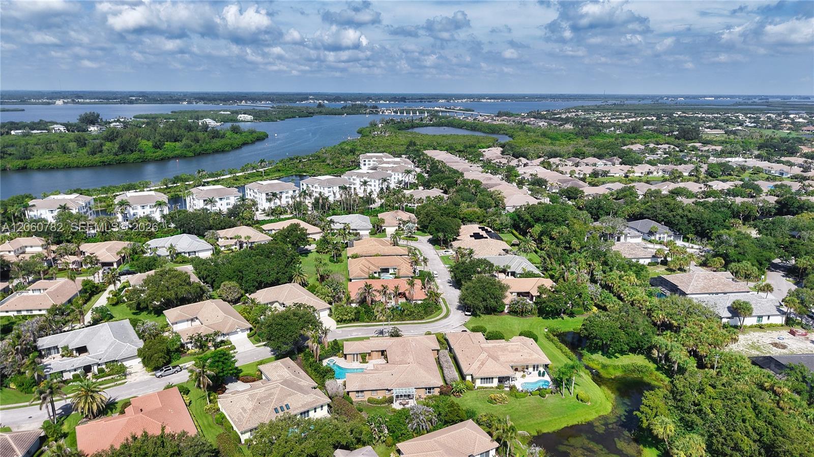 9030 Castle Harbour Circle Property Photo 46