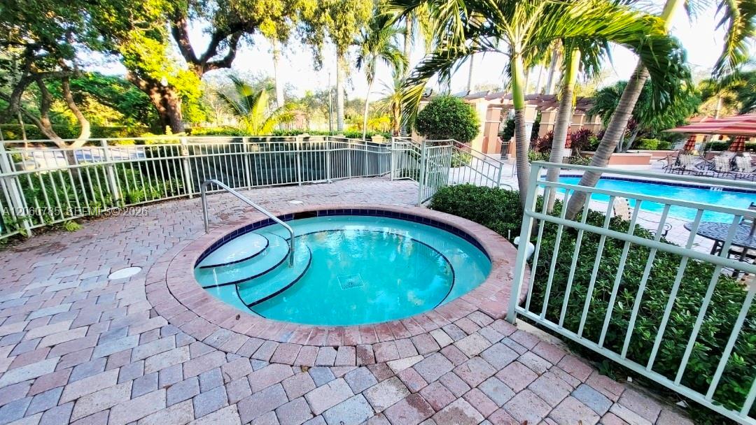 4920 Schooner Drive 5306 Property Photo 13