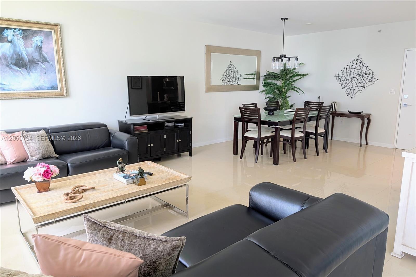 10275 Collins Avenue 1106 Property Photo 22
