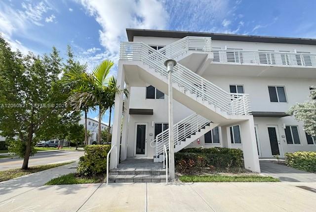 10270 NW 66th Street 101 Property Photo 1