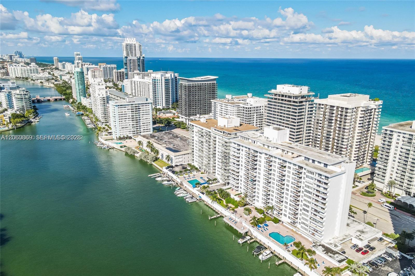 5700 Collins Avenue 15d Property Photo 1