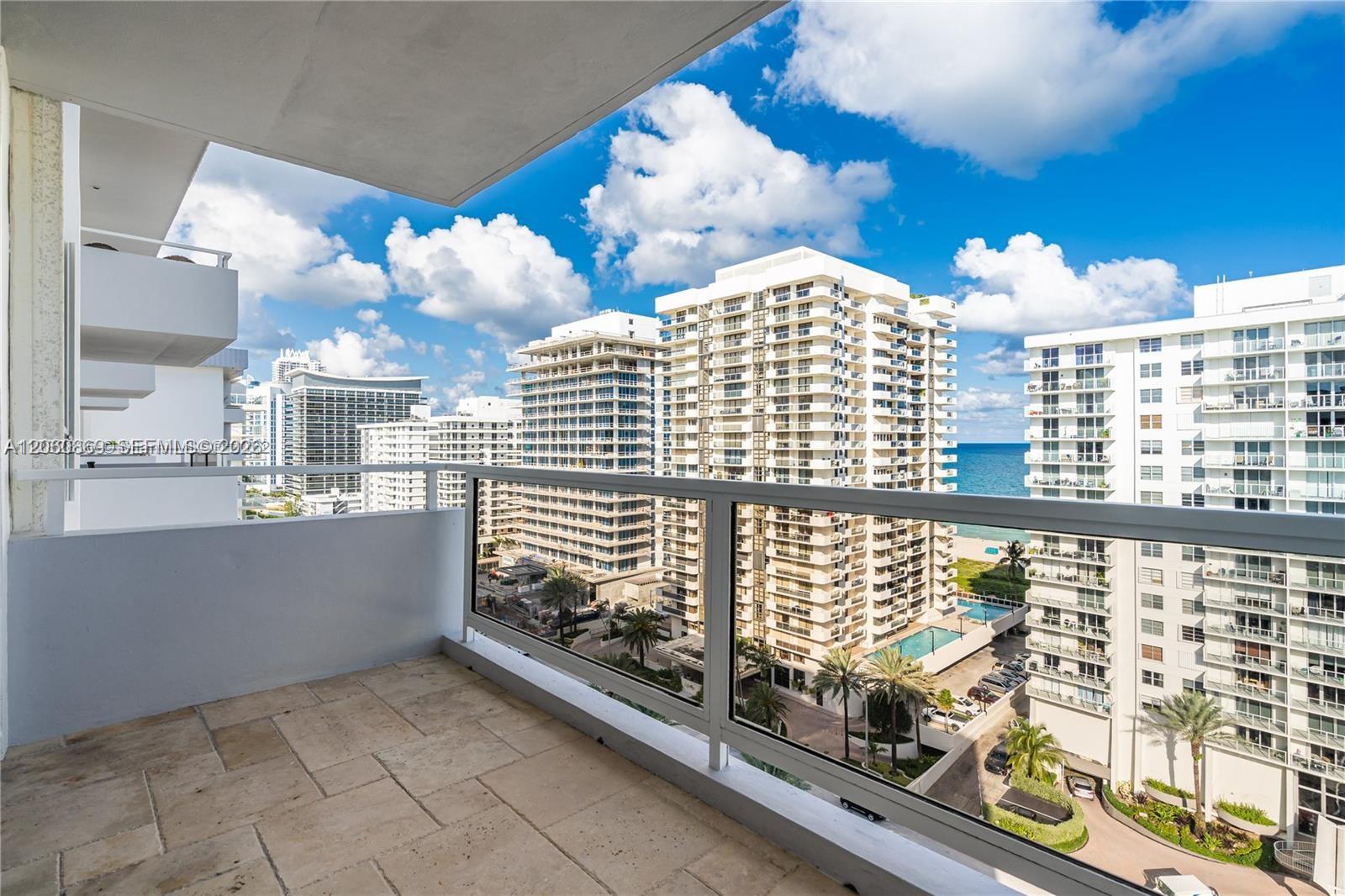 5700 Collins Avenue 15d Property Photo 19