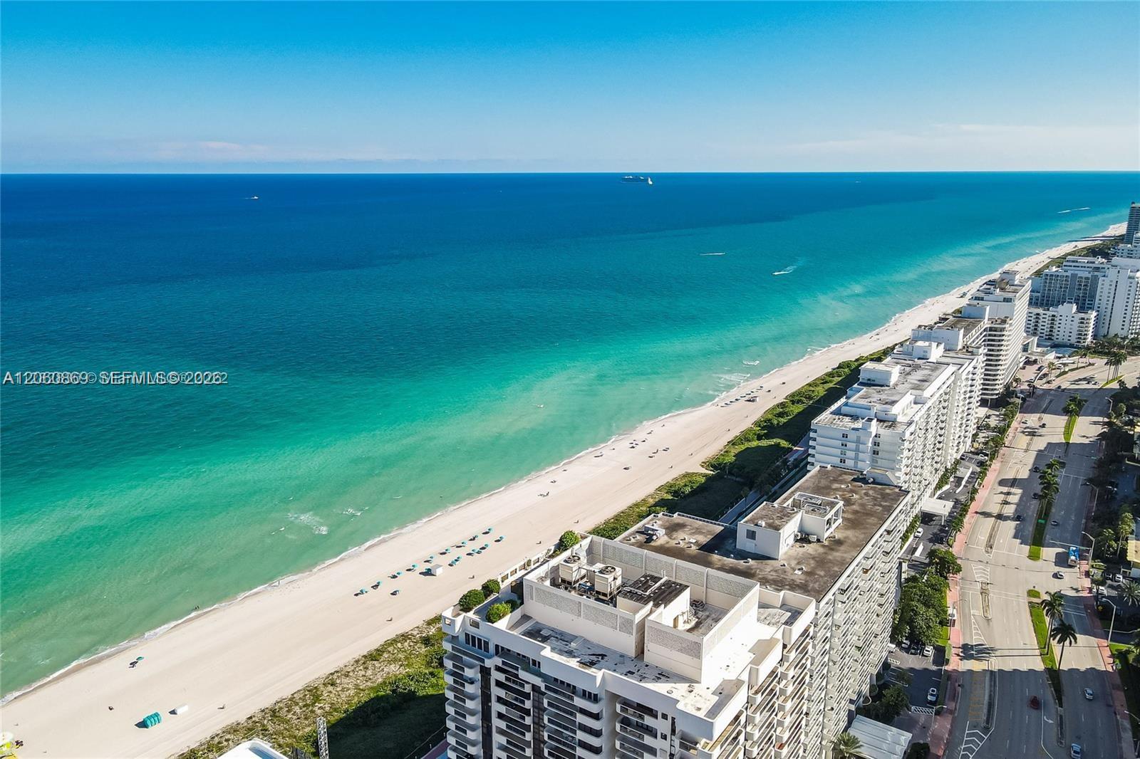 5700 Collins Avenue 15d Property Photo 49