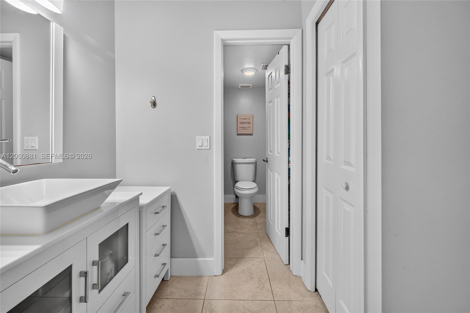 205 Lakeview Drive 103 Property Photo 18