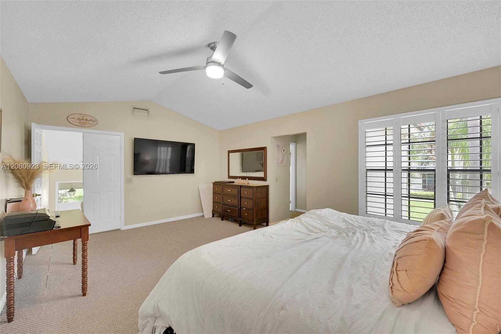 362 Prestwick Circle 3 Property Photo 24
