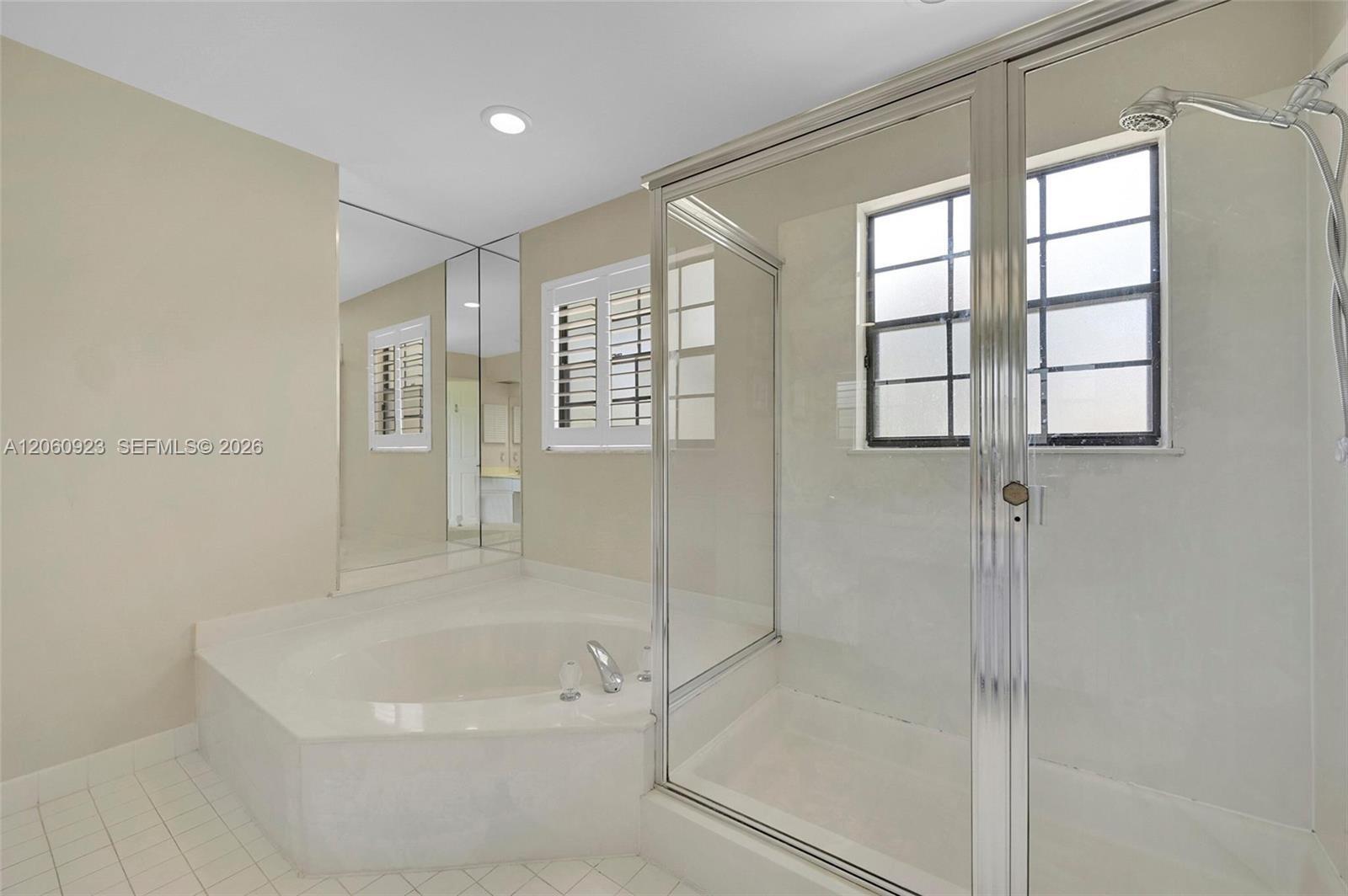 362 Prestwick Circle 3 Property Photo 29