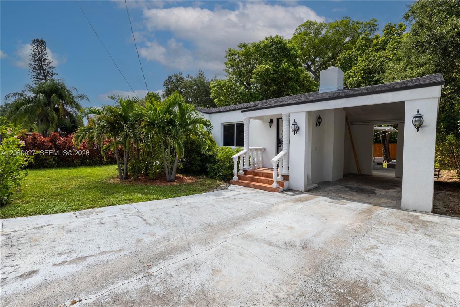 180 Nw 67th Street Property Photo 1