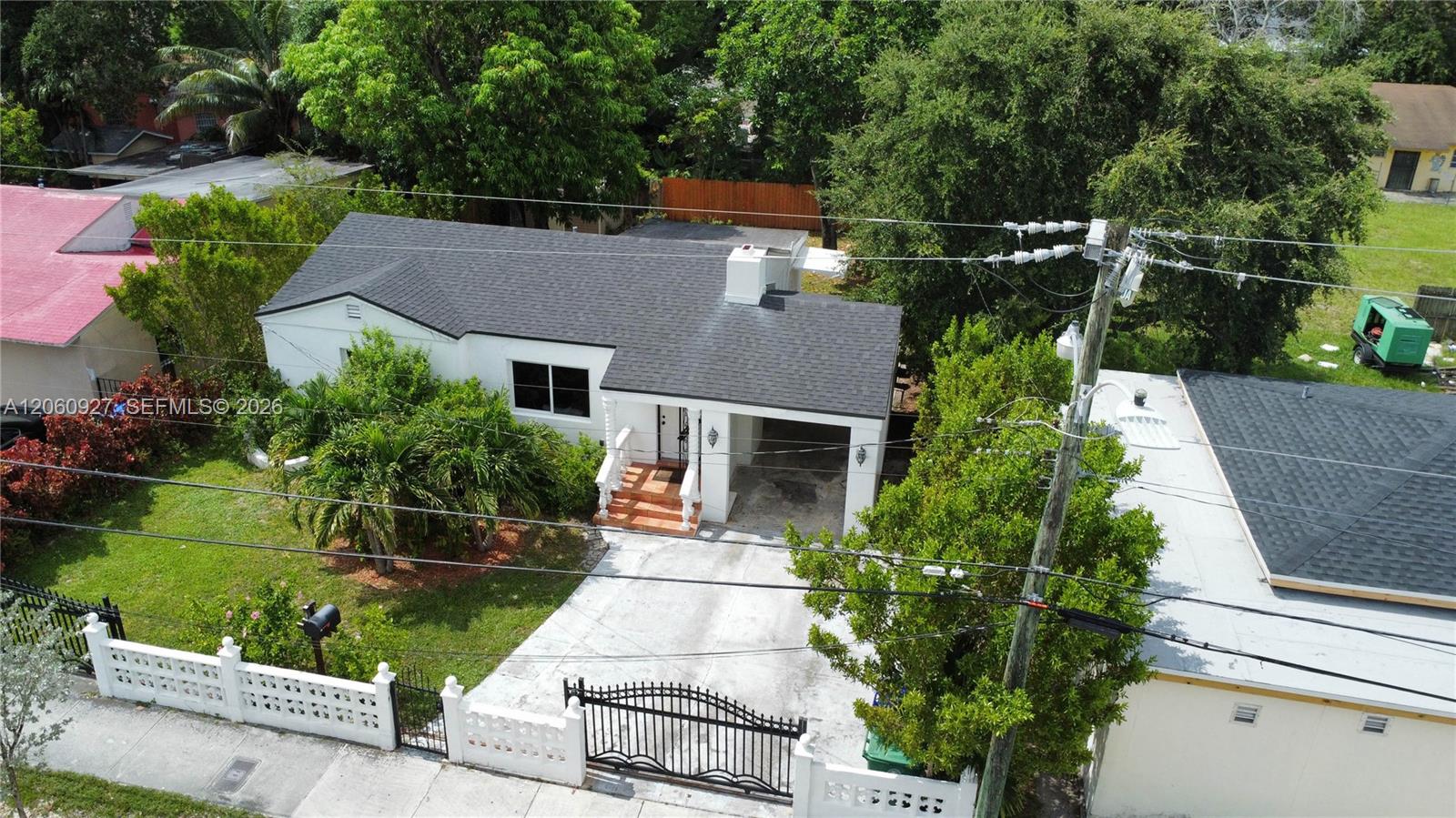 180 Nw 67th Street Property Photo 1