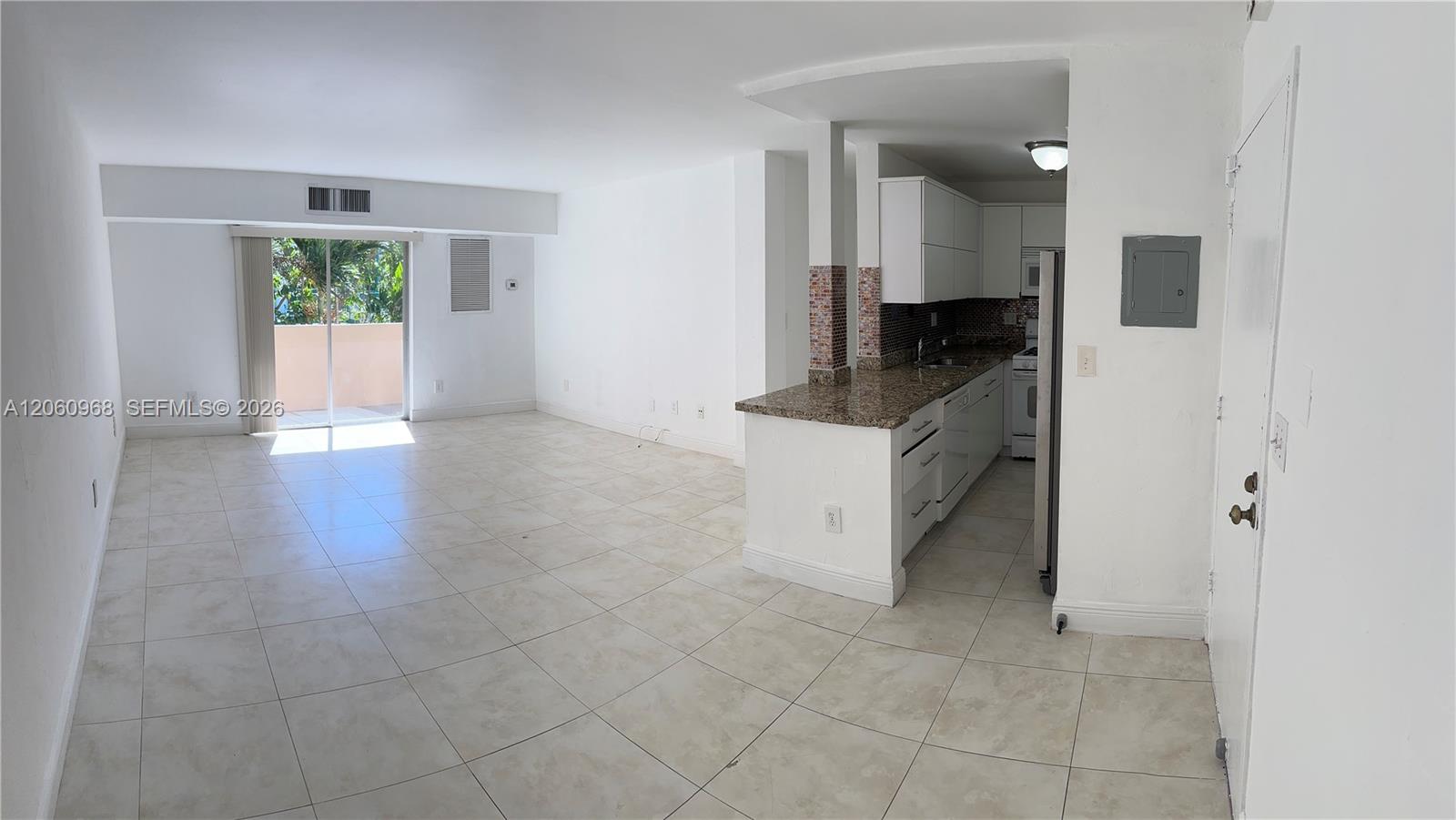2201 Brickell Avenue 46 Property Photo 2