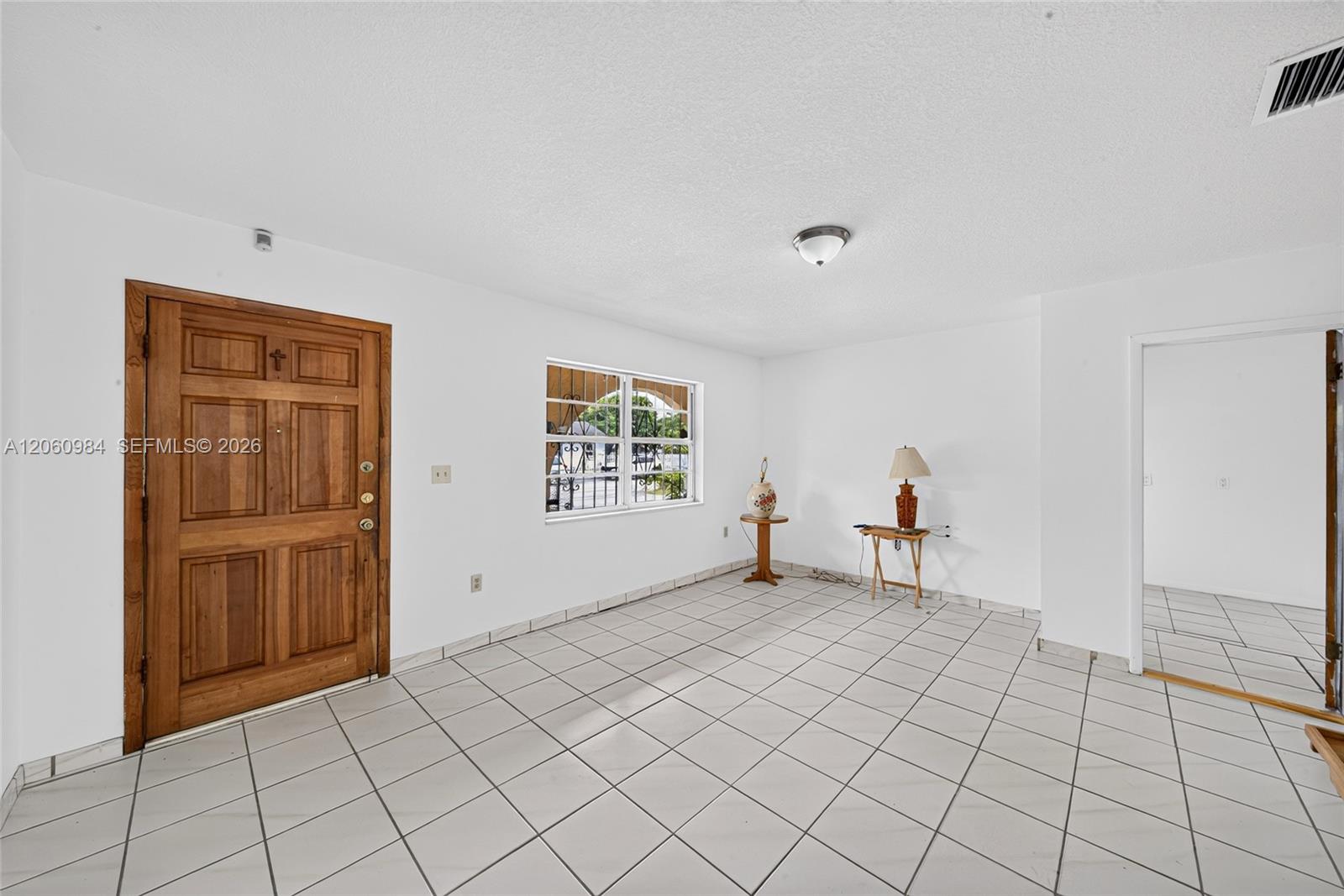 430 Se 7th Avenue Property Photo 11