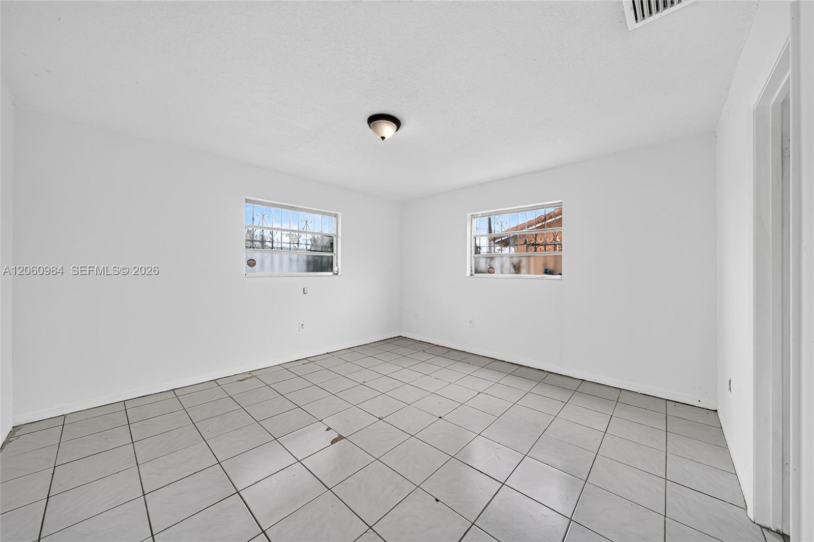 430 Se 7th Avenue Property Photo 21