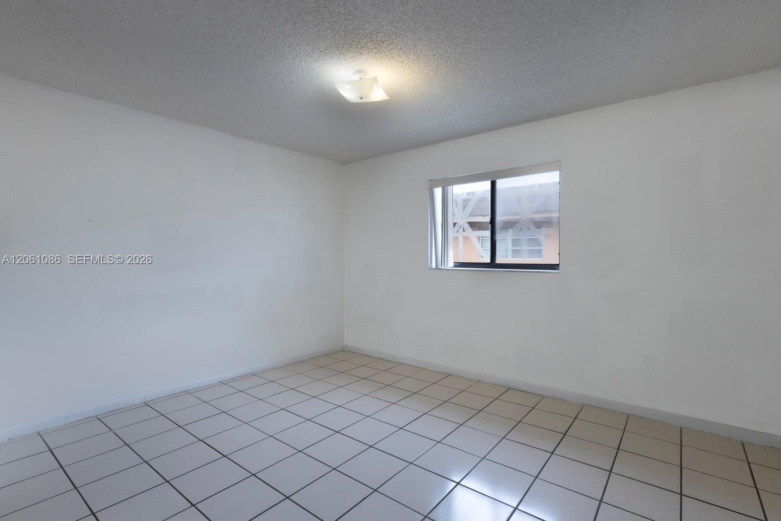 6305 W 22nd Court Property Photo 14