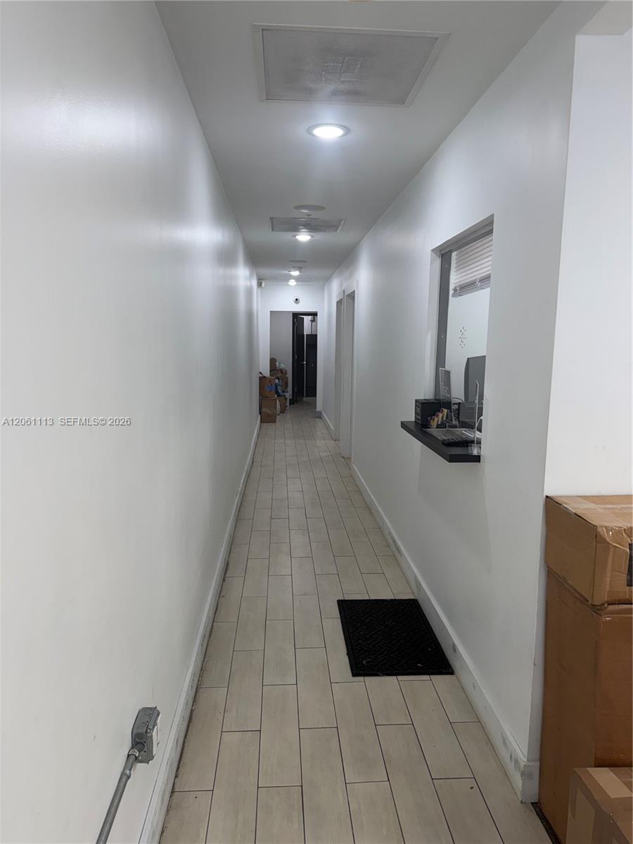 A12061113 Property Photo 4