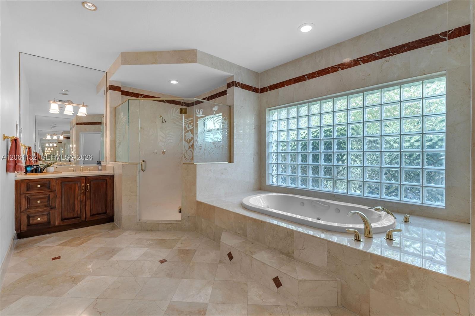 9735 Sw 64th Street Property Photo 15