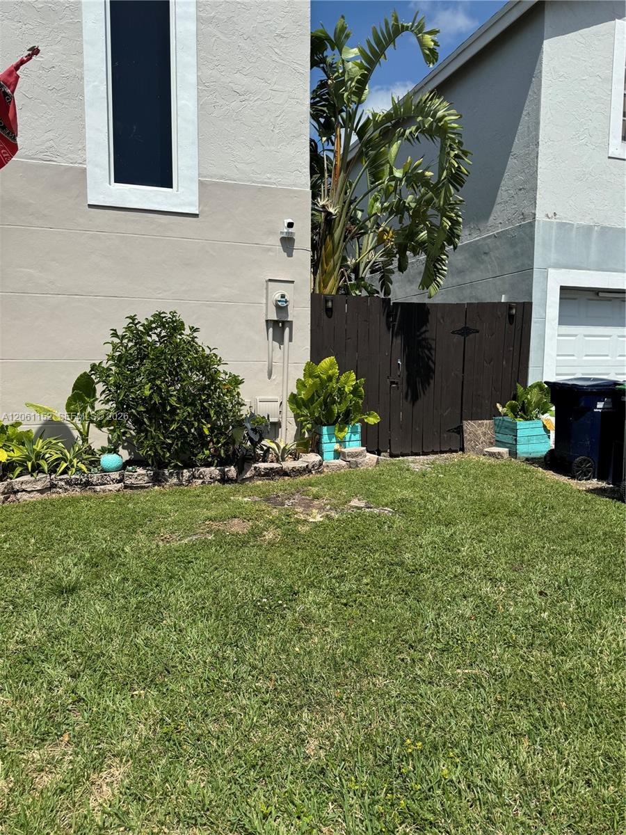 A12061152 Property Photo 1